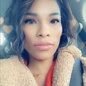 Meet your Posher, Rebekah